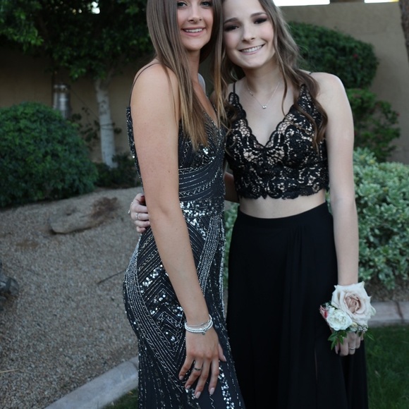 faviana prom dress - Picture 6 of 6